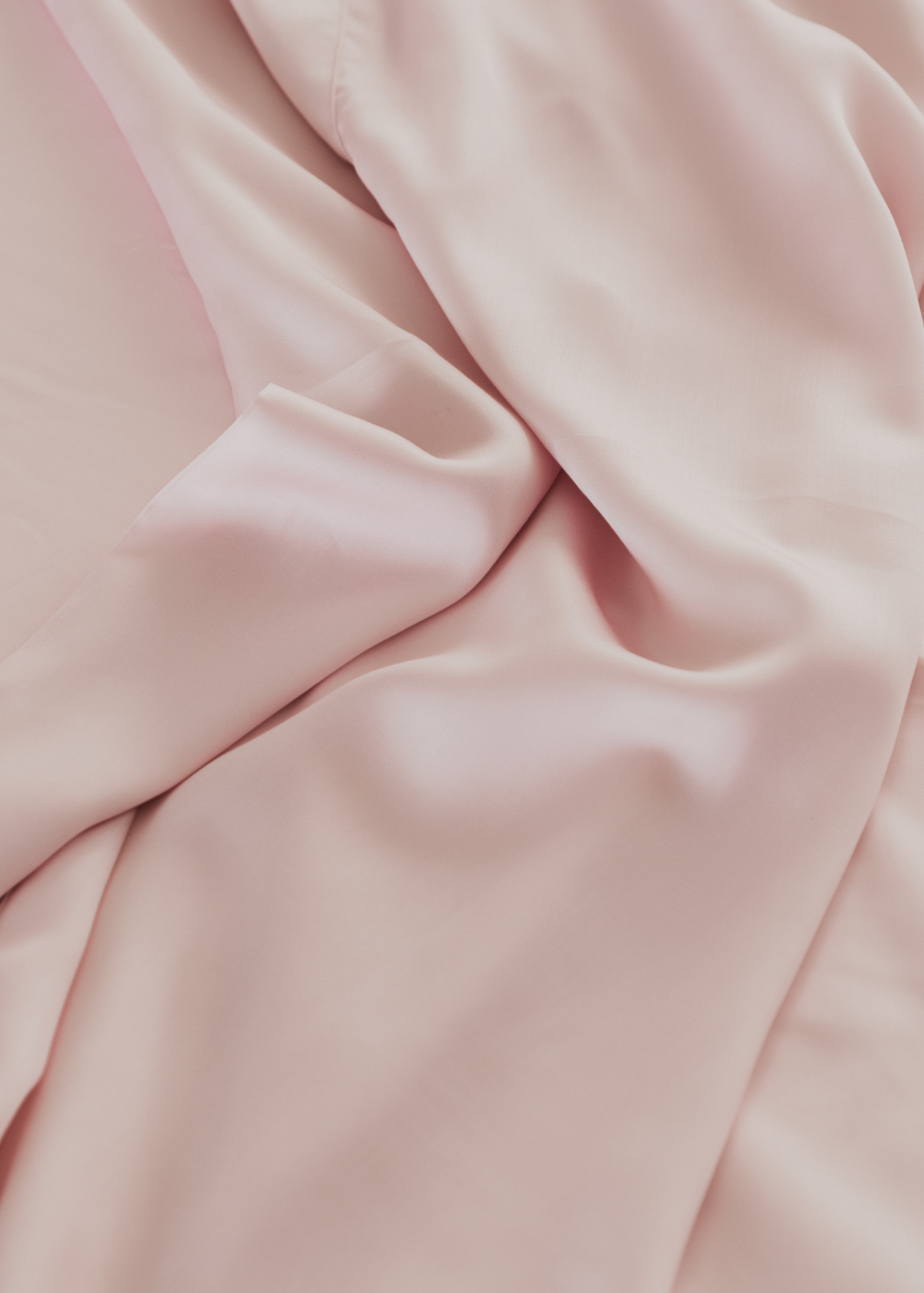 Eucalyptus Vegan Silk™ Bedding Bundle | Pink