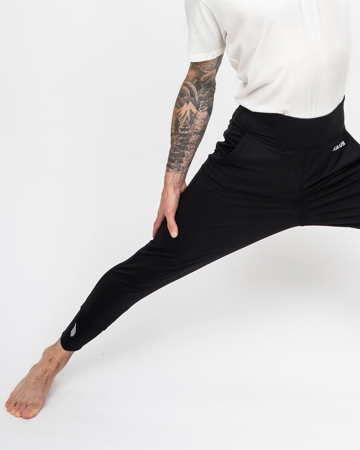 Yoga Pants PROMETHEUS | Black