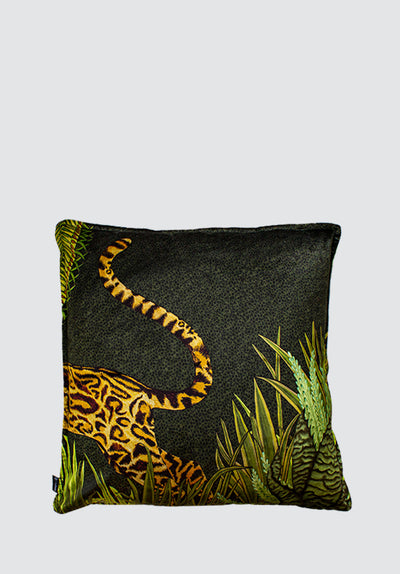 Cheetah Kings Forest | Delta Velvet Cushion Cover