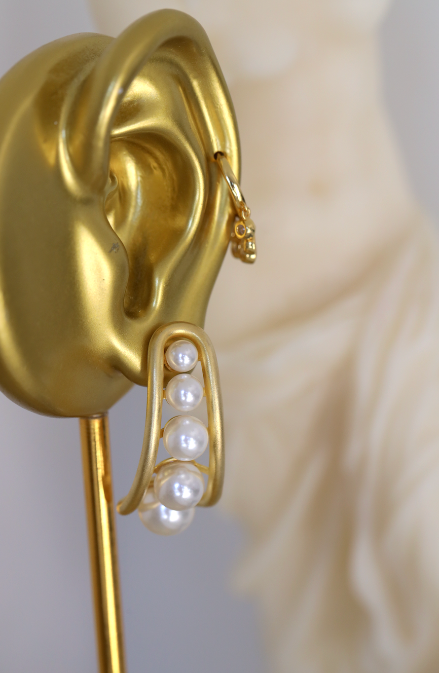 Pearl Earrings In Gold